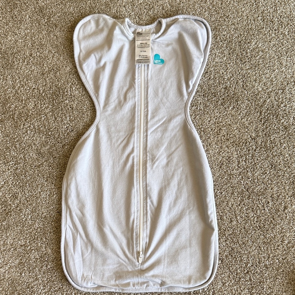 Love to Dream White Swaddle